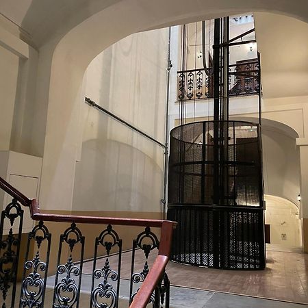 La Finestra Sul Corso Lägenhet Neapel Exteriör bild
